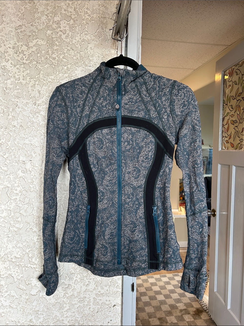 Women's lulu lemon vintage Patterned Zip-Up scuba bbl Jacket